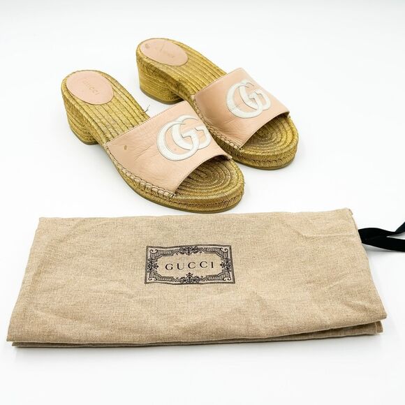 Gucci Women's Pink Slide Sandals - Picture 1 of 16
